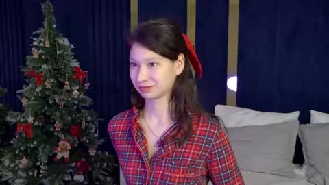 SaraDenars online show from December 23, 6:41 am