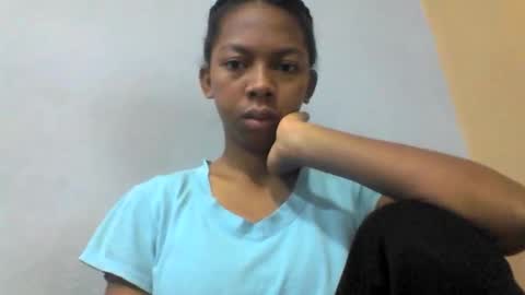 sarah146341 online show from May 28, 4:43 am