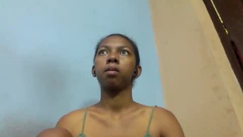 sarah146341 online show from March 19, 10:21 am