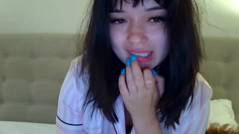 Sarah Heart Aus online show from March 10, 11:01 am