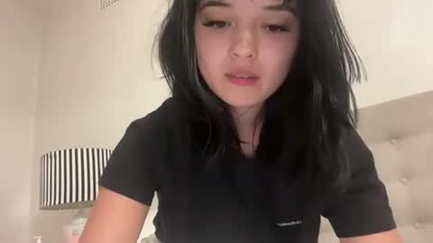 Sarah Heart Aus online show from February 5, 11:55 am