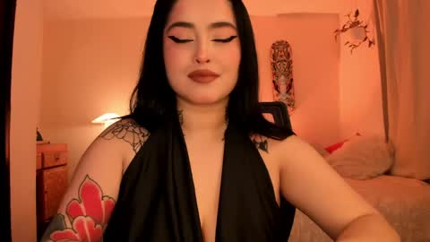   online show from April 30, 5:45 am