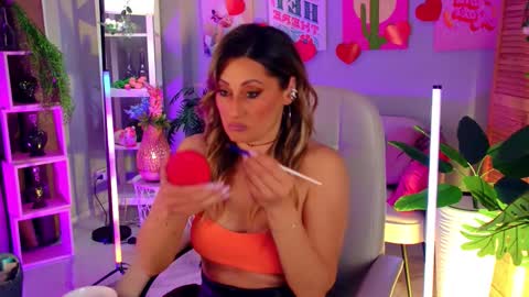 Divine Sarah NONUDE model online show from March 26, 12:54 pm