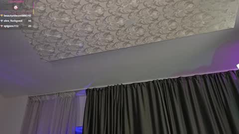 Sarahjadore online show from March 4, 10:38 pm