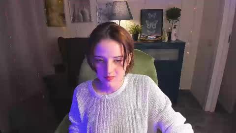 Sarah online show from June 6, 10:26 pm