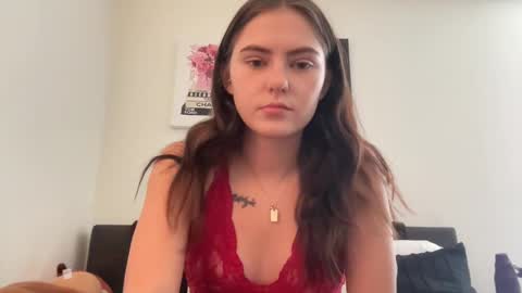 Snapshot of sarahxaoliver1 chatting on January 17, 3:11 pm SarahxOliver online show from January 17, 3:11 pm