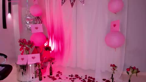 Sarah  independent model online show from February 14, 4:37 am