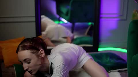  Sarai  online show from November 27, 10:06 pm