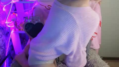 Sara online show from January 17, 1:37 am