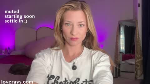 Back from Vacay  Follow for more here  online show from May 20, 3:03 am