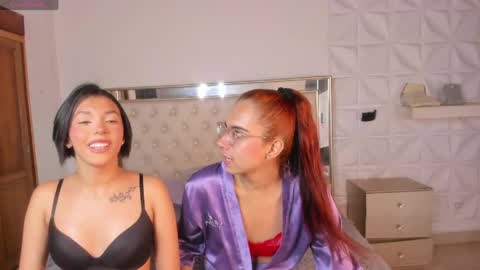 sarasaenz999 online show from May 26, 8:04 pm