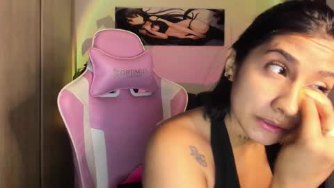 saratukkerr online show from November 23, 5:33 pm