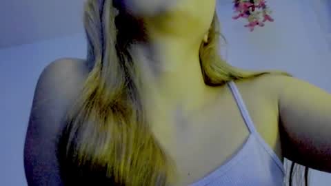 Saray  online show from August 8, 4:22 am