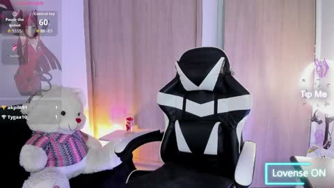 Saray Mendoza online show from April 10, 11:31 pm