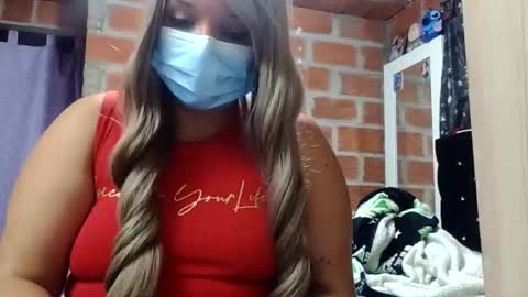 saray_mixx online show from November 4, 3:41 am