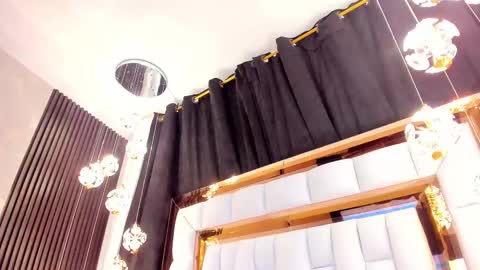 Saray online show from March 8, 7:20 pm