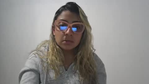 Snapshot of sarissmunera chatting on March 8, 3:06 am sarissmunera online show from March 8, 3:06 am