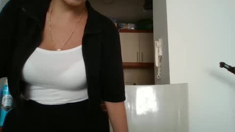 sarita_start online show from June 3, 6:02 pm
