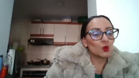sarita_start online show from July 28, 8:52 pm