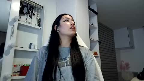 yesica online show from March 10, 3:12 am