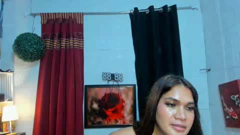 ESTELLA online show from January 14, 8:37 pm