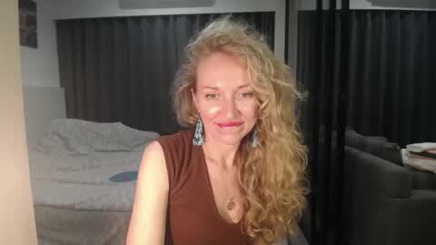 Sasha online show from April 12, 3:49 pm