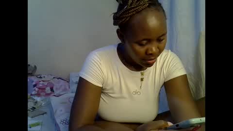 sassy_bella online show from October 28, 7:04 pm