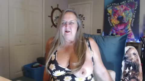 Trish online show from October 22, 1:31 am