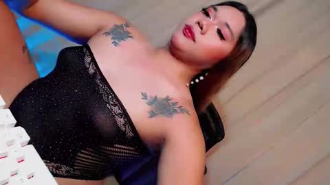 Snapshot of sassyffyra69 chatting on October 17, 4:49 am MARIO LABO online show from October 17, 4:49 am