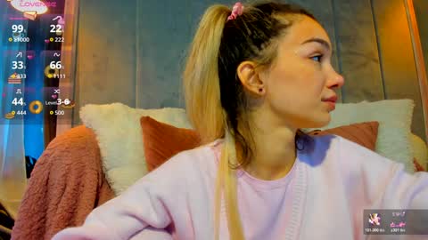 sassyt33n online show from December 19, 6:53 am