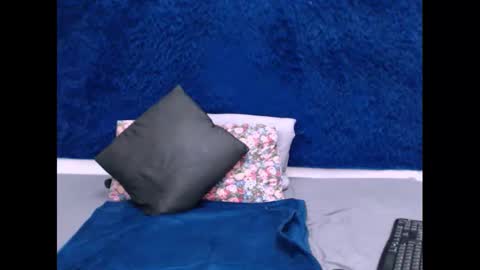 sasyylissaa online show from February 28, 8:09 am