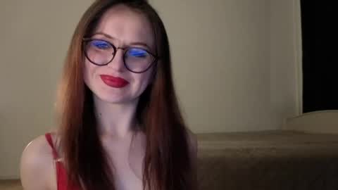 Lori online show from March 26, 6:24 pm