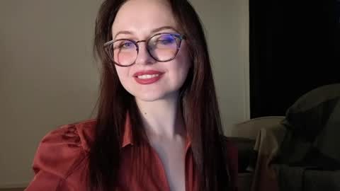 Lori online show from April 4, 6:37 pm