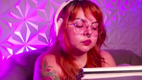 Gina George online show from September 16, 12:23 am