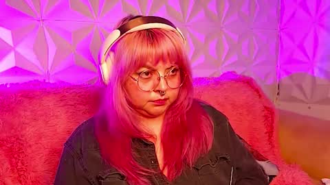 Gina George online show from February 21, 1:41 am