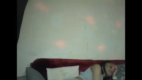 Snapshot of saucy_shanice chatting on October 4, 1:36 am Shaniiice online show from October 4, 1:36 am