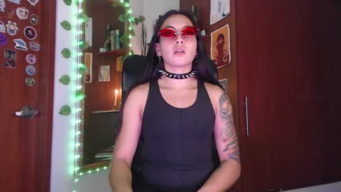 Snapshot of saucy_zaren chatting on January 26, 1:31 am Zaren online show from January 26, 1:31 am