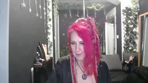 SaucySky online show from November 27, 10:12 am