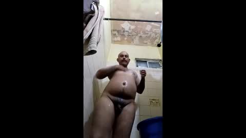 saul73273 online show from April 6, 6:47 am