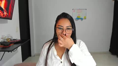 Sava lee online show from February 14, 2:07 am