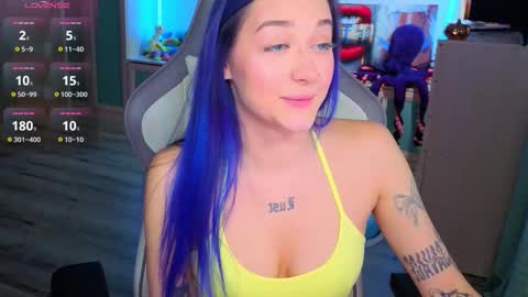 Ariel online show from November 19, 3:17 am