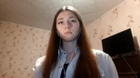 Sophie online show from September 10, 5:03 pm