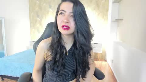 Snapshot of saya_amaretto1 chatting on October 7, 7:10 pm Saya Amaretto online show from October 7, 7:10 pm