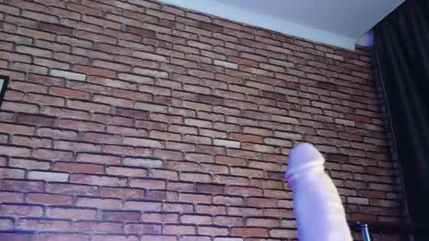 Saya online show from November 4, 9:49 pm