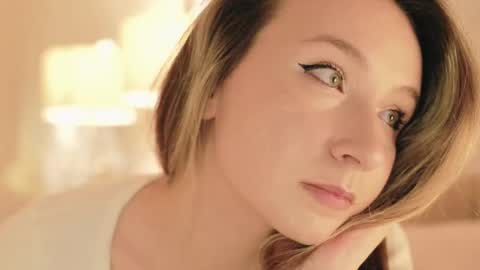 Alyson or just Aly   online show from November 16, 4:09 pm