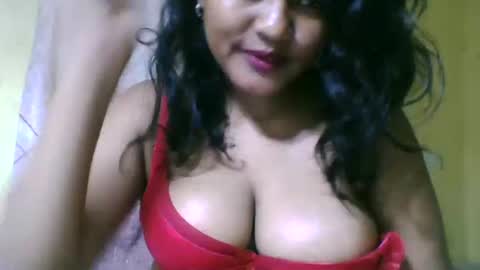 saylla1 online show from November 2, 4:18 pm