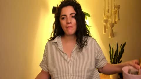 Snapshot of scalertt__steel_ chatting on March 5, 2:12 pm Venus online show from March 5, 2:12 pm