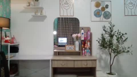 scarlett. online show from March 3, 2:36 am