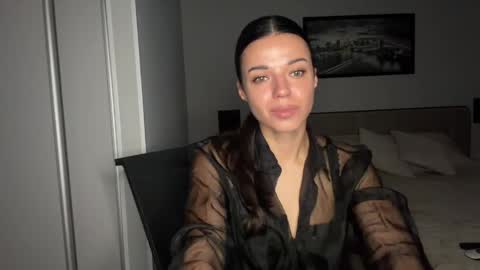 Sophie online show from June 2, 7:10 am