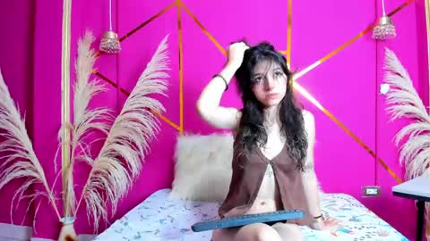 Scarlet online show from April 15, 12:19 pm